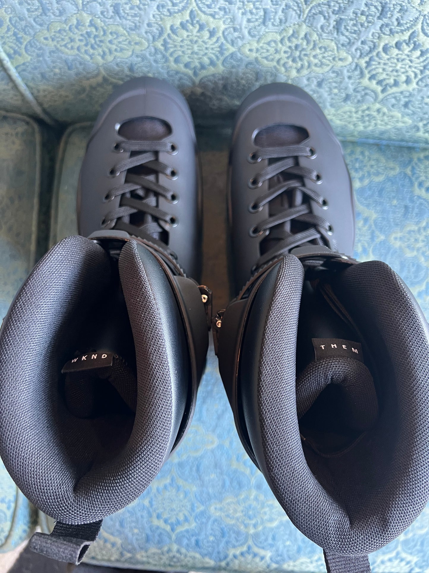 THEM Skates Black 909 58mm Complete (Sml, Med & Lrg)